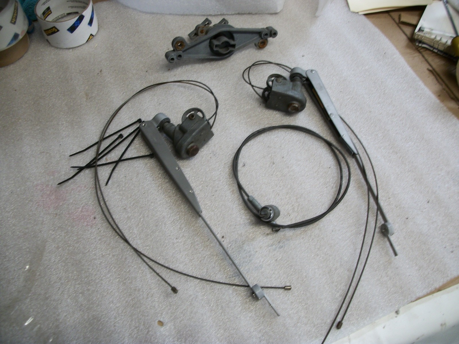 1950 Studebaker Wiper Transmission Assy All Pass LH 82909L RH 82908