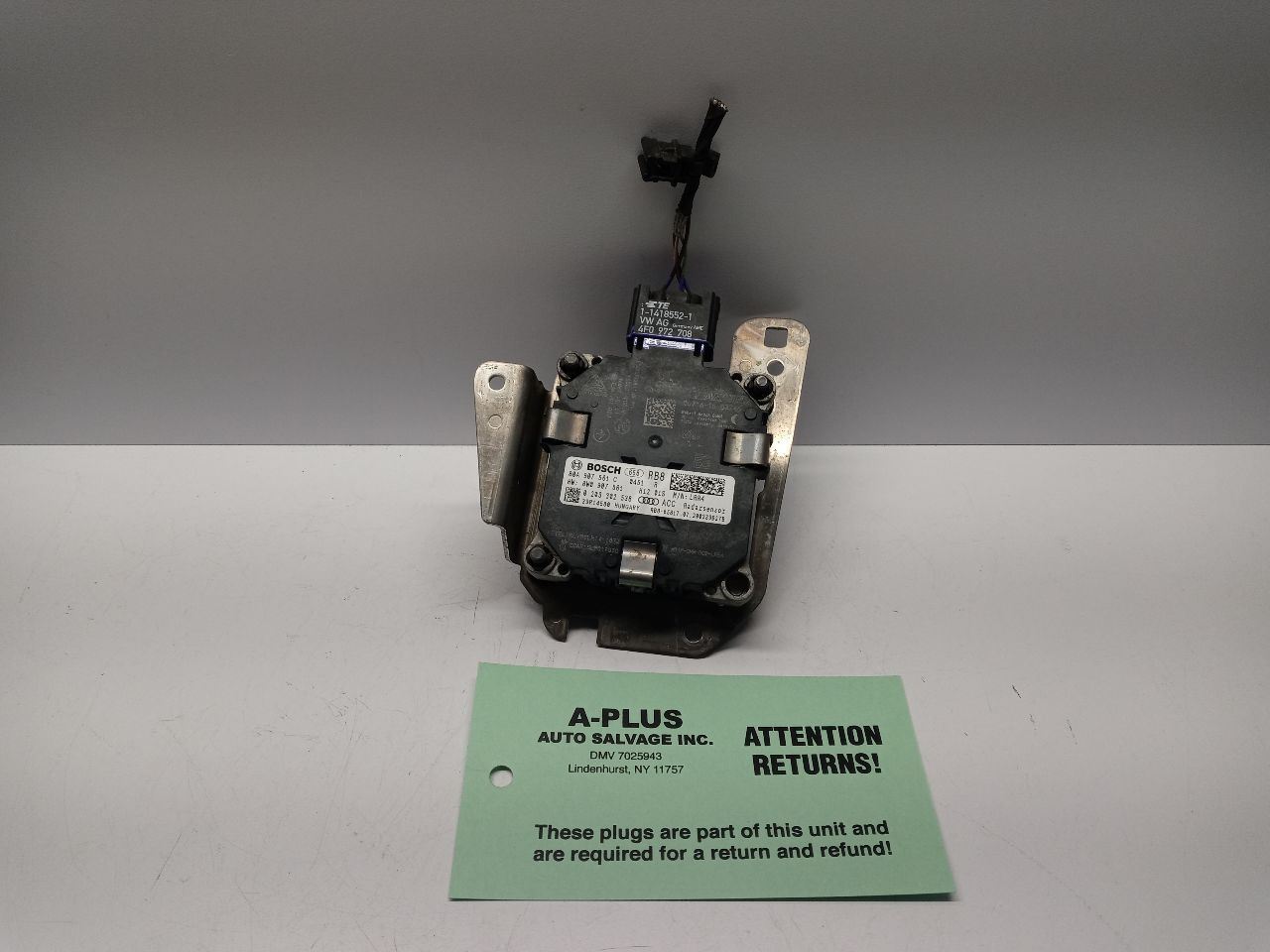 2021 audi q5 OEM cruise control radar sensor id 8W0907561 fits 2018-24 