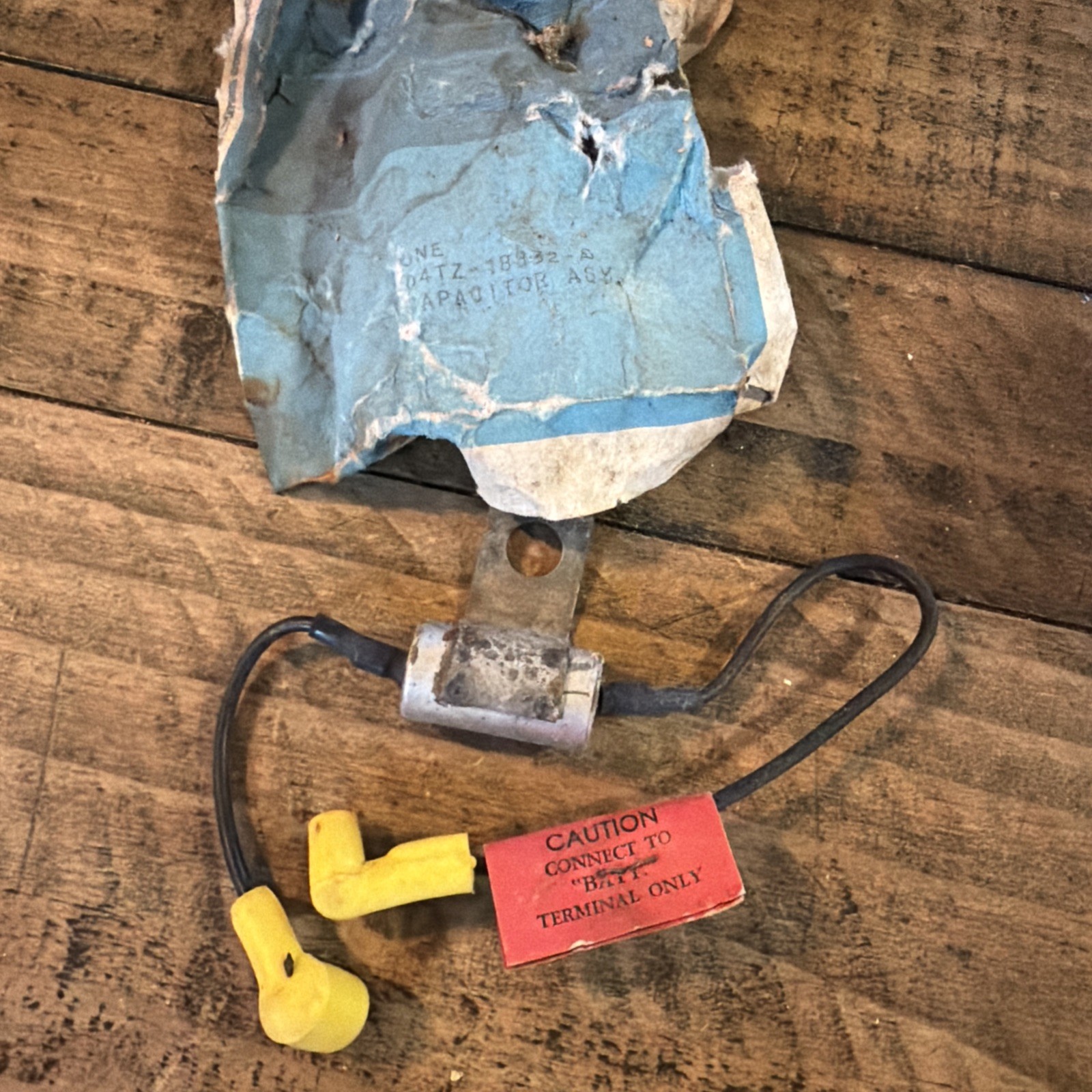 NOS OEM Ford D4TZ-18832-A Radio Noise Suppressor Capacitor 1974-79 Trucks Bronco