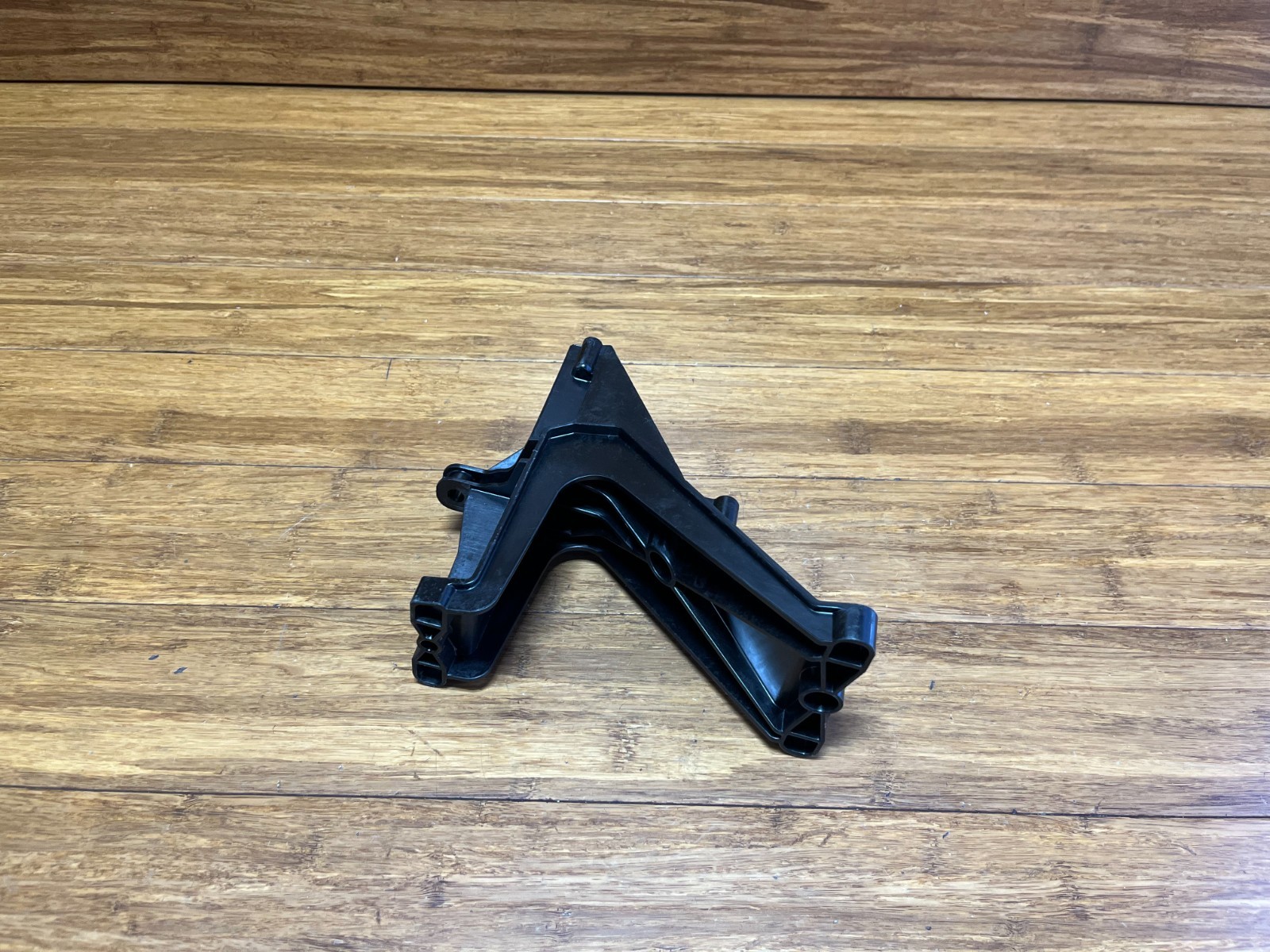 2021-2026 Audi RS6 C8 Radiator Support Bracket Front Left Lower 4K0805201D OEM