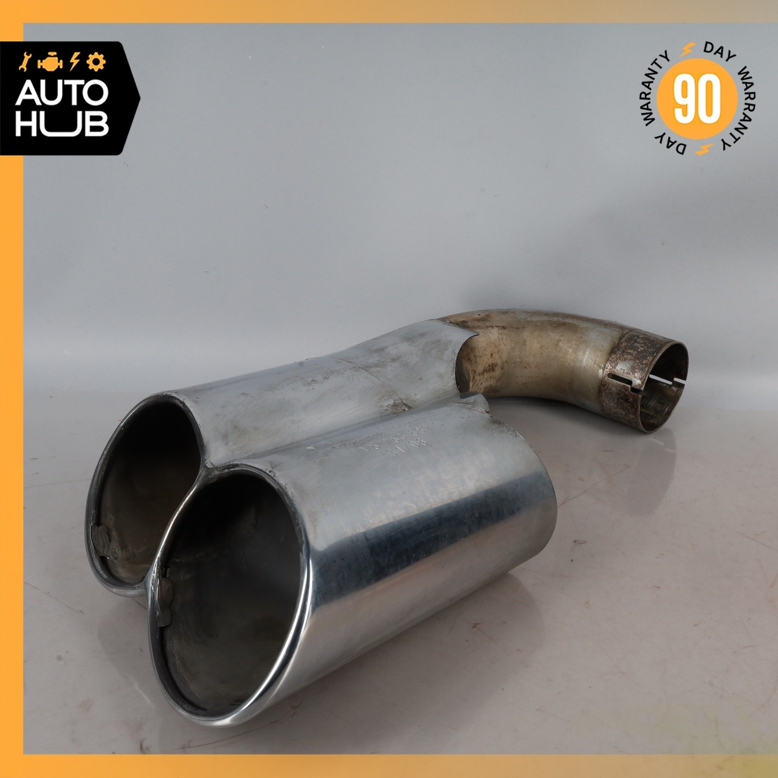 04-06 Porsche Cayenne 955 S Turbo Right Side Exhaust Muffler Tip OEM 87k 04-06 Porsche Cayenne 955 S Turbo Right Side Exhaust Muffler Tip OEM 87k