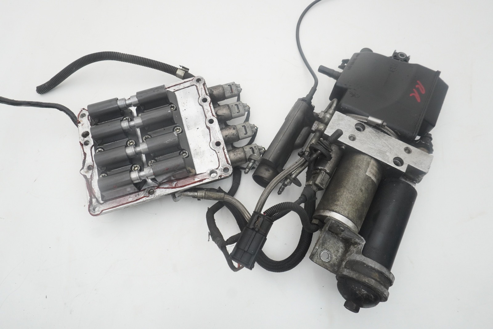 SMG Transmission Gearbox Hydraulic Pump Valve Unit 21542282998 BMW M5 M6 E60 E63