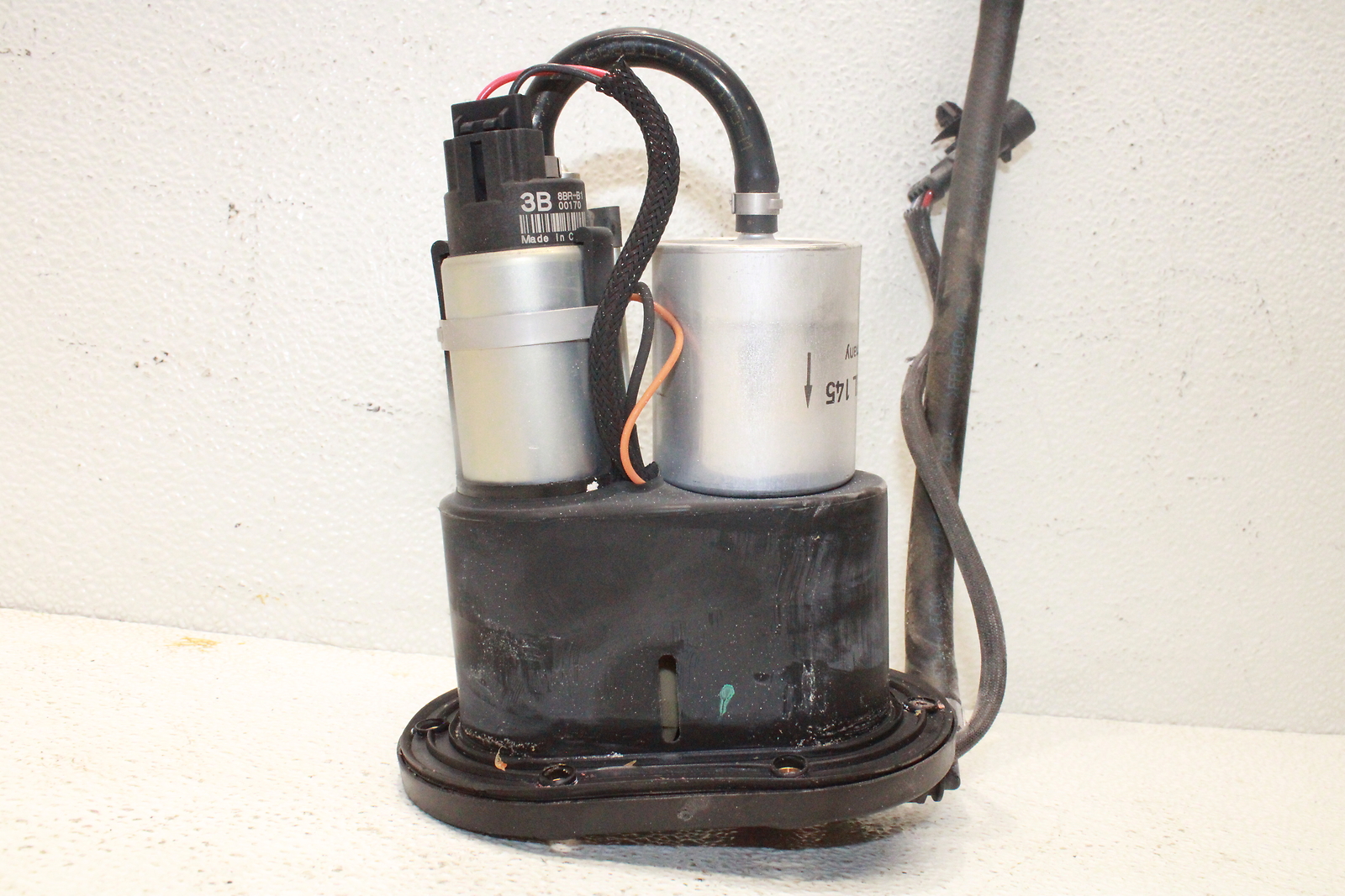 16-20 APRILIA RSV4 RR OEM FUEL PUMP GAS PETROL SENDER UNIT *WORKING*