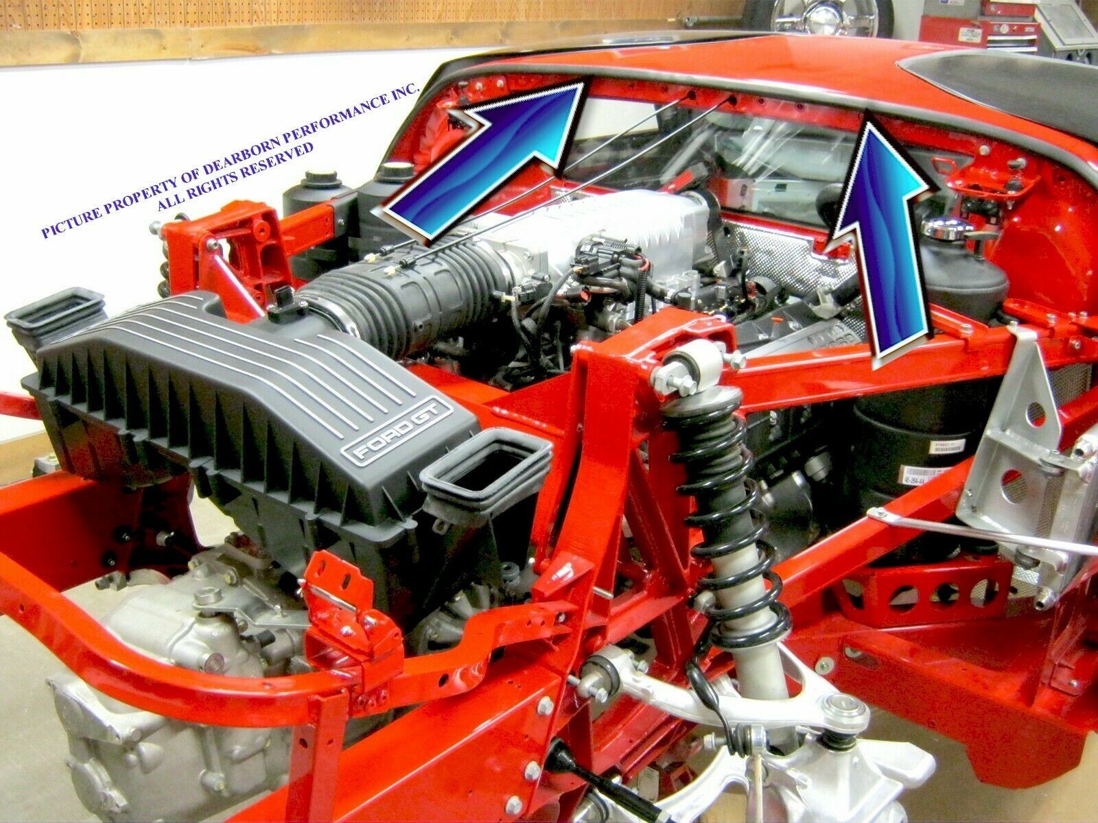 2005,2006 FORD GT GT40 SUPERCAR FACTORY CLAM SHELL AT ROOF WEATHERSTRIP 05/06