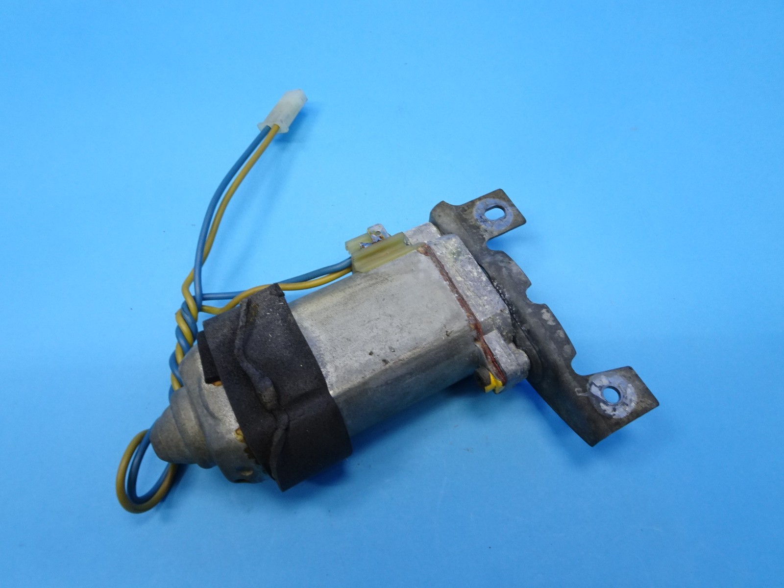 (1978-1998) Porsche 911 964 993, (84-91) 928 S S4 Sunroof Motor 91162401603 OEM