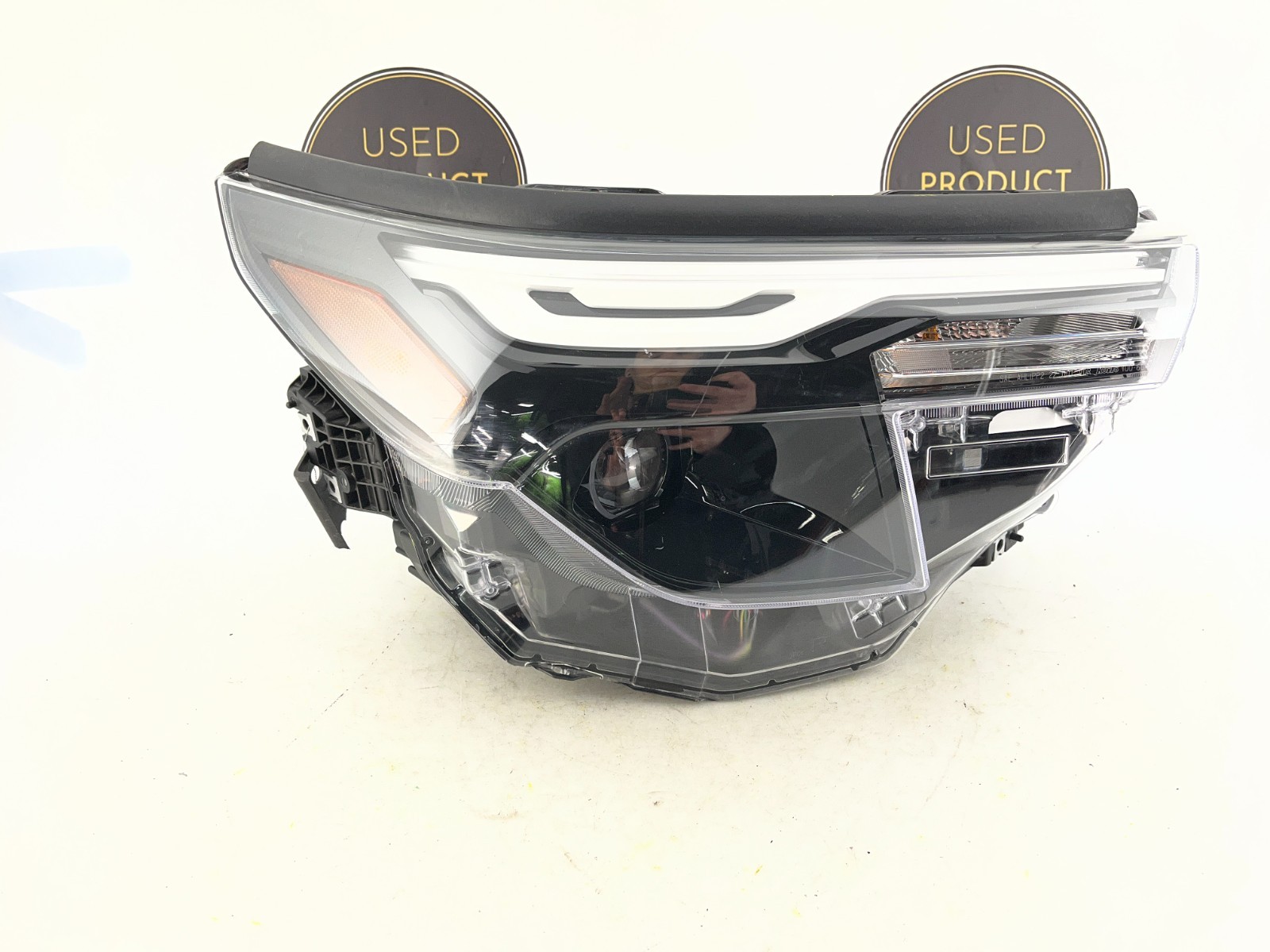OEM | AS-IS | 2025 - 2026 Subaru Forester LED Headlight FOR REPAIR (Right/Pass)