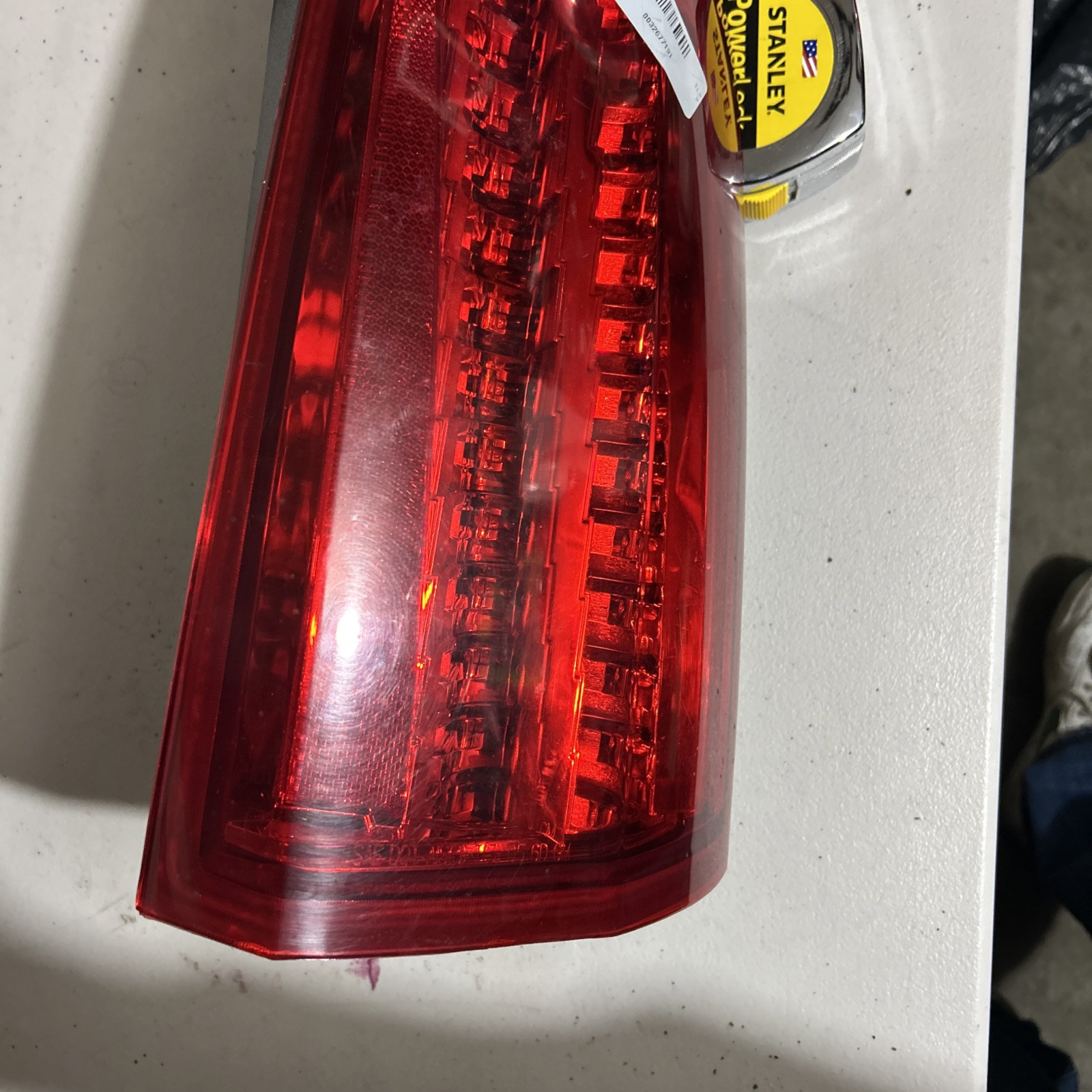 2008-2011 Cadillac STS Tail Light Taillight Lamp Passenger RIGHT RH LED OEM