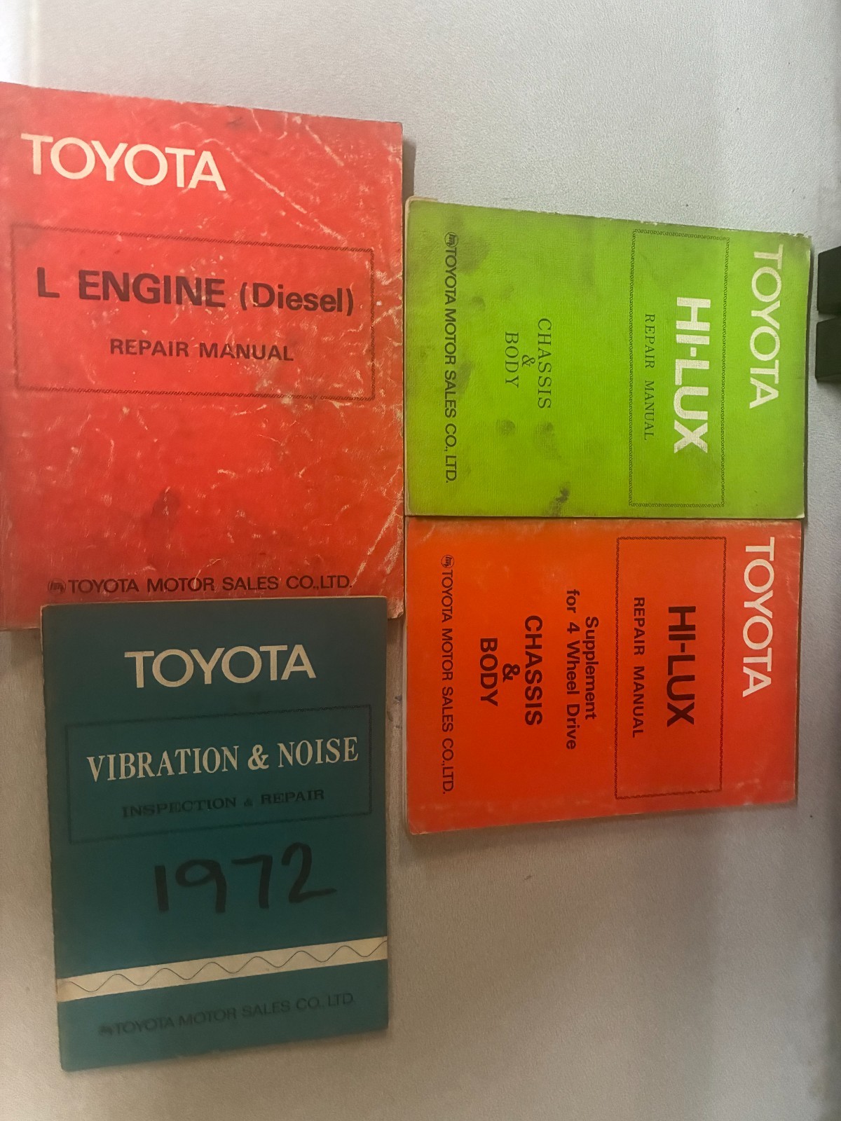 1970s 1975 1977 1978 Toyota HI-LUX Truck Repair Shop Service Manual Set OEM