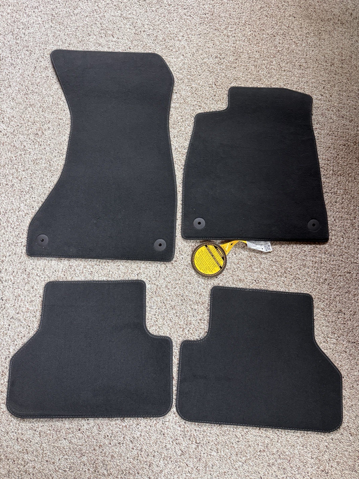 *** OEM 2018-2024 AUDI A5 SPORTBACK PREMIUM TEXTILE FLOOR MATS - BLACK *** *** OEM 2018-2024 AUDI A5 SPORTBACK PREMIUM TEXTILE FLOOR MATS - BLACK ***