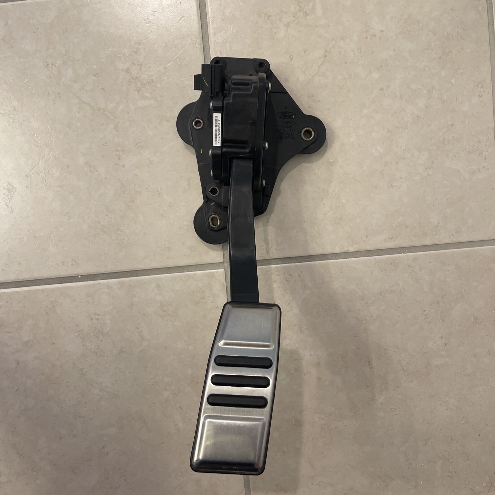 07-09 Ford Mustang OEM Shelby GT500 Gas Accelerator Pedal Sensor, Aluminum Cover 07-09 Ford Mustang OEM Shelby GT500 Gas Accelerator Pedal Sensor, Aluminum Cover