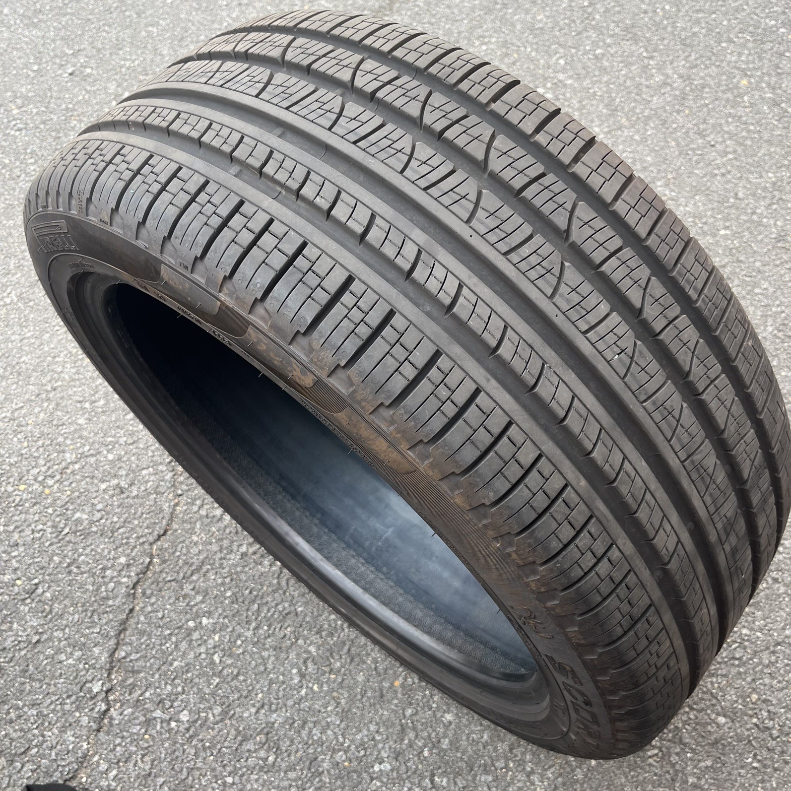 Used 275/40R21 Pirelli Scorpion Verde VOL 107V 10/32 NO PATCH Used 275/40R21 Pirelli Scorpion Verde VOL 107V 10/32 NO PATCH