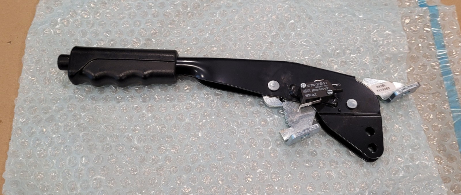 New Universal Ratchet Handbrake Lever Black + Brake Switch Quality Fast Delivery