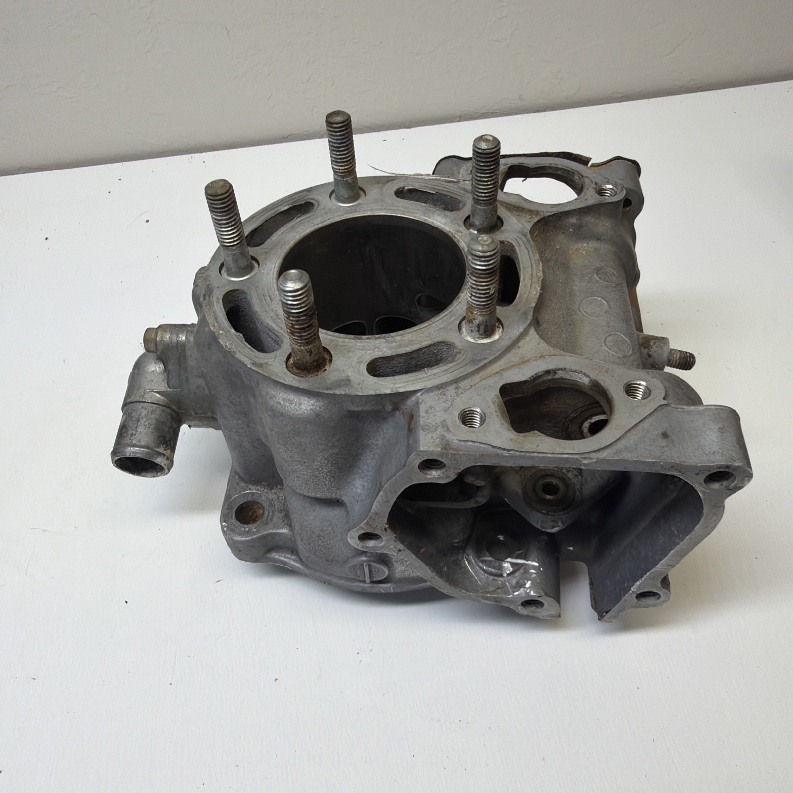 96 - 97 HONDA CR125R CR 125 OEM CYLINDER BARREL BORE TOP END ENGINE 96 - 97 HONDA CR125R CR 125 OEM CYLINDER BARREL BORE TOP END ENGINE