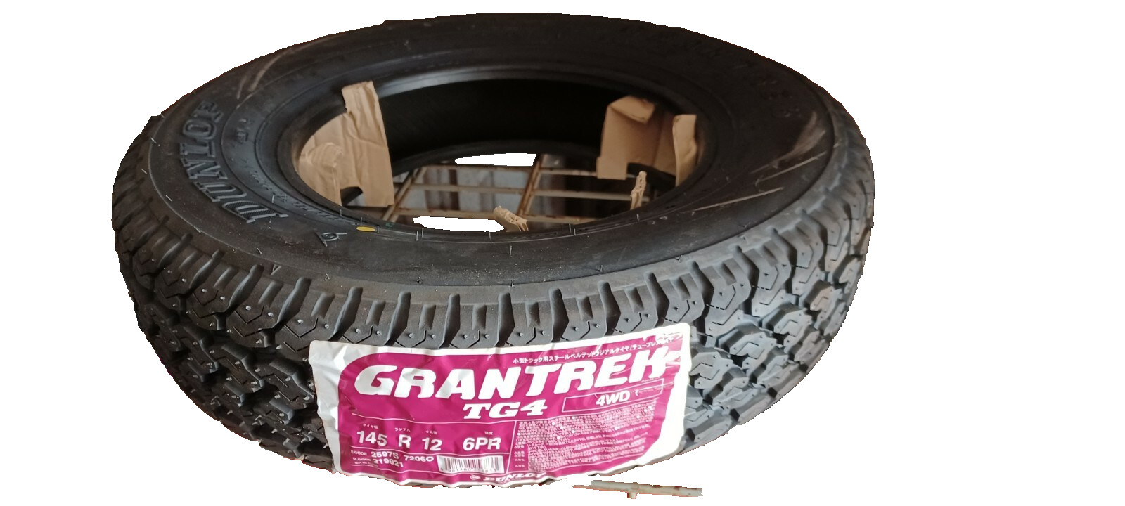 New Single Mini Truck Tire Dunlop Grantrek 4wd 145 R 12 6PR Suzuki Carry