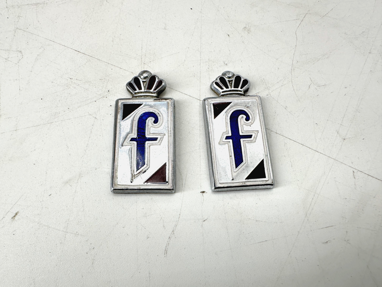 1987 - 1993 CADILLAC ALLANTE FENDER EMBLEM PININFARINA FENDER EMBLEM 2PCS OEM