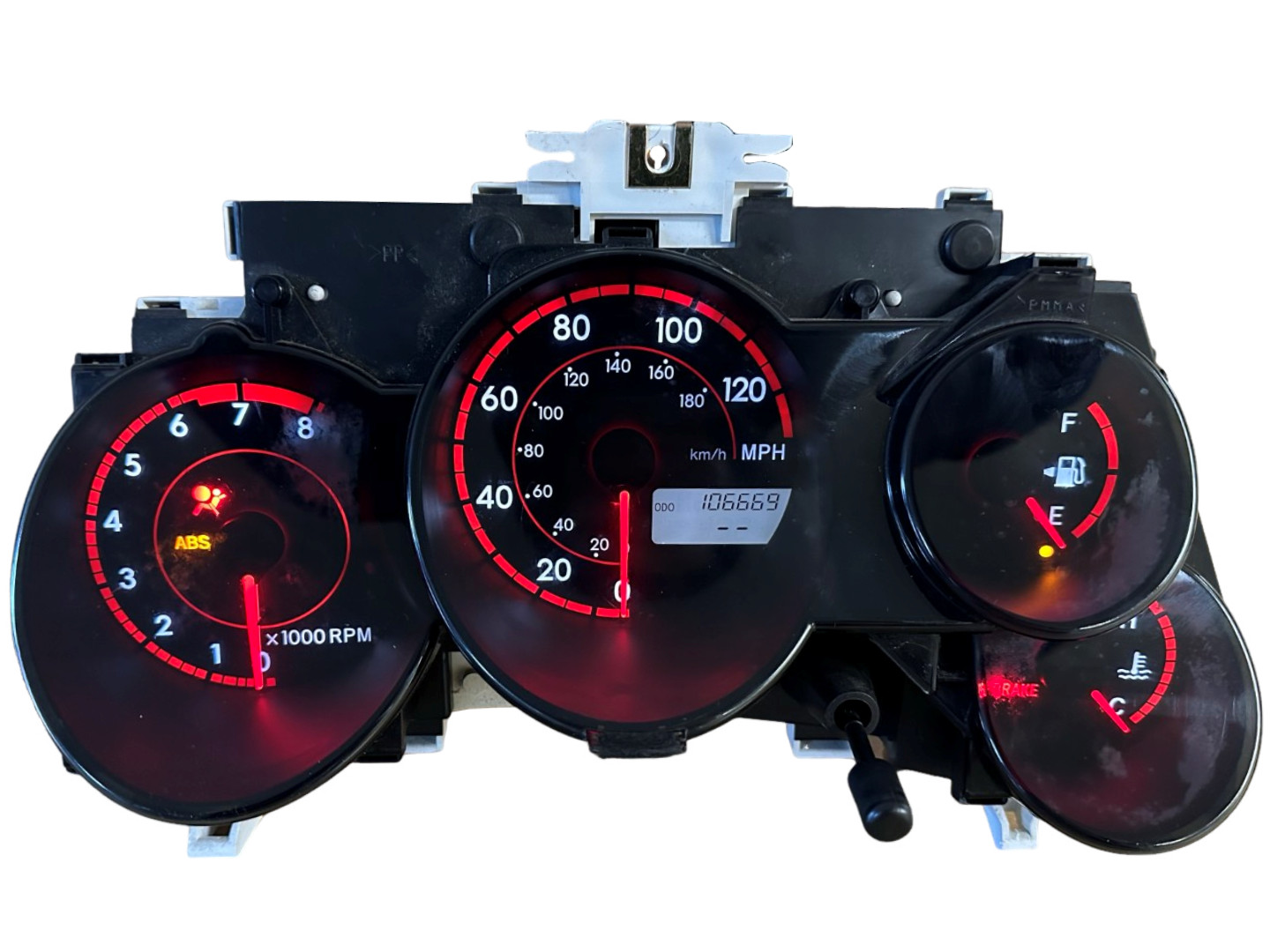 2003 - 2004 Toyota Matrix Base/XR / 2004 Pontiac Vibe Speedometer 106,669 Miles