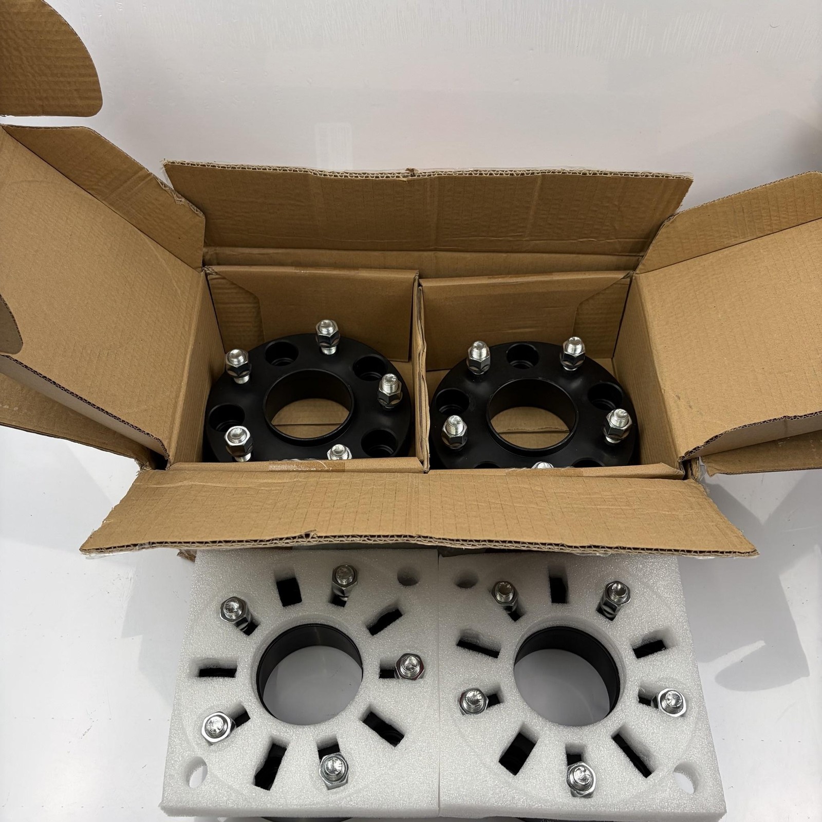 BONOSS 1.5in Wheel Spacers Set Of 4 5x5.5 M14x1.5 Black Aluminum Hub Centric