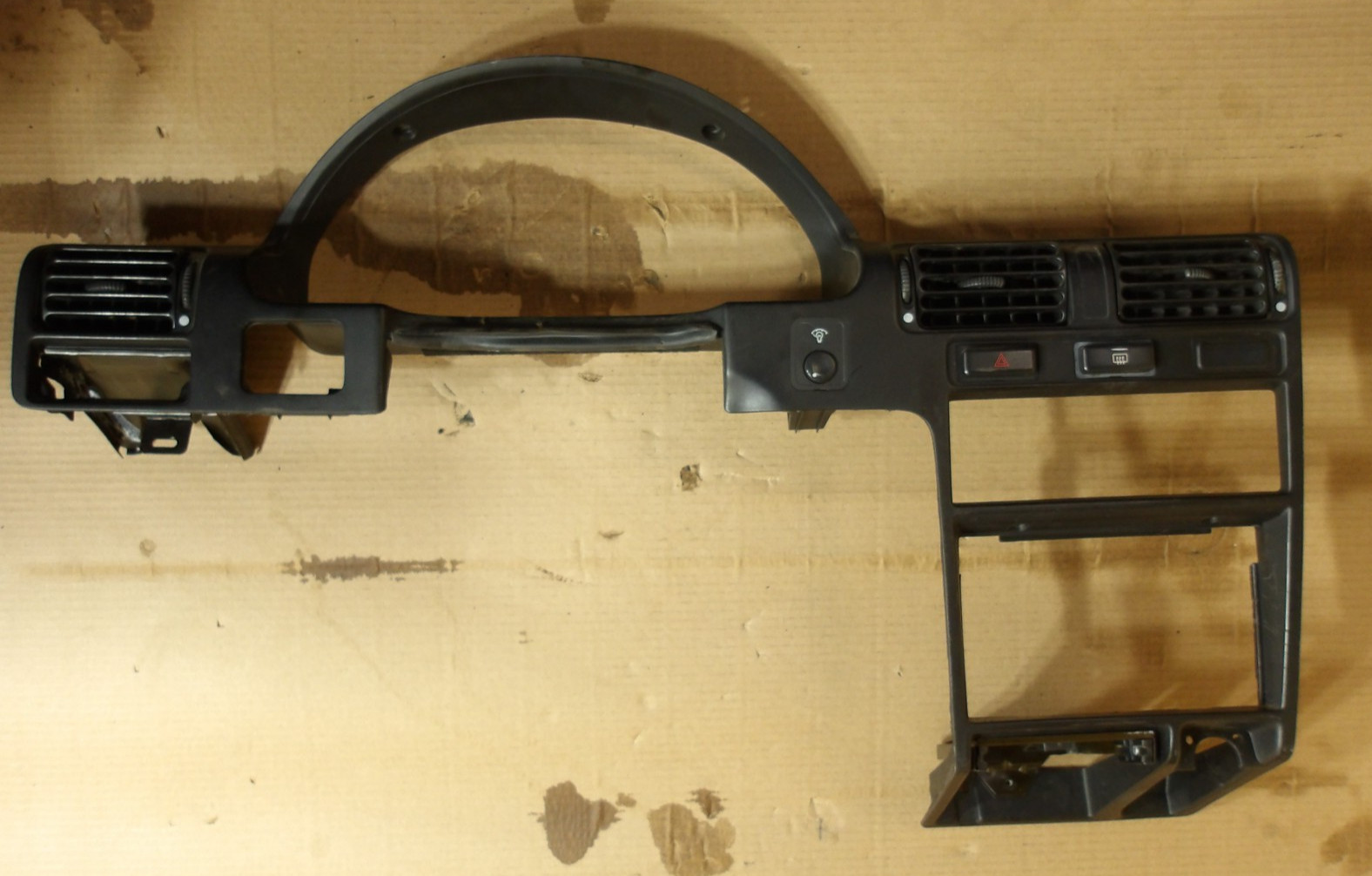 1990-1993 Honda Accord Dash Panel Bezel Radio Trim Black OEM Used 1990-1993 Honda Accord Dash Panel Bezel Radio Trim Black OEM Used