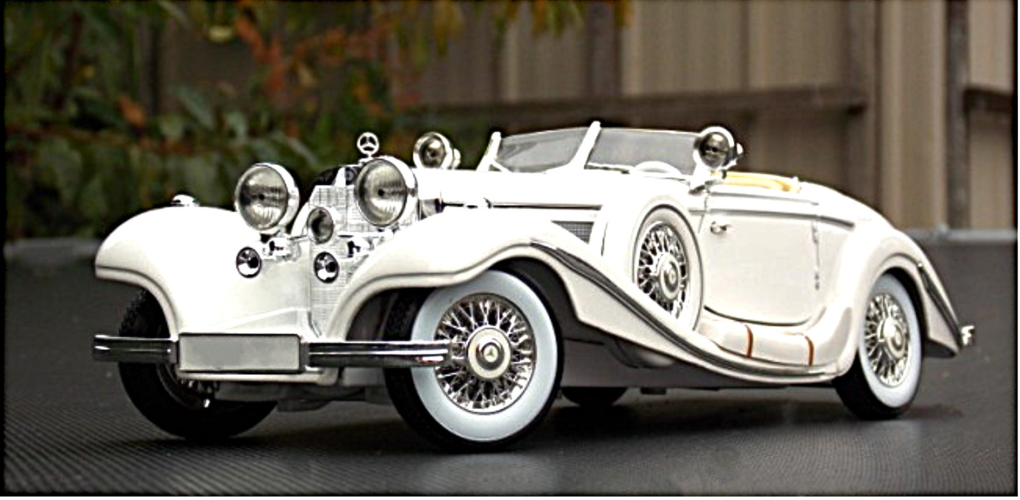 Mercedes-Benz Custom Built Concept Car w/Original Wheels/Rims1:18SCALE MODEL Mercedes-Benz Custom Built Concept Car w/Original Wheels/Rims1:18SCALE MODEL