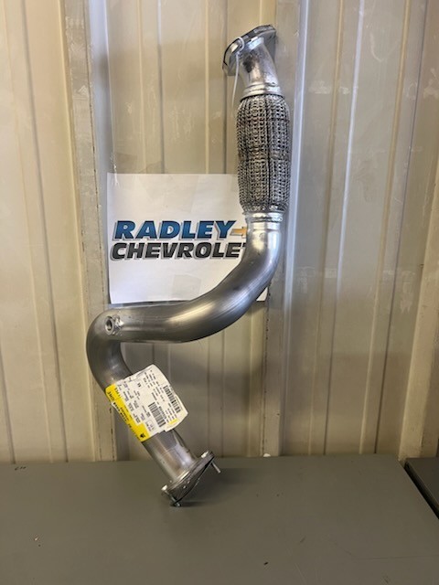 NEW RADLEY CHEVROLET GM OEM Exhaust System Exhaust Components Pipe 42686958 GMC