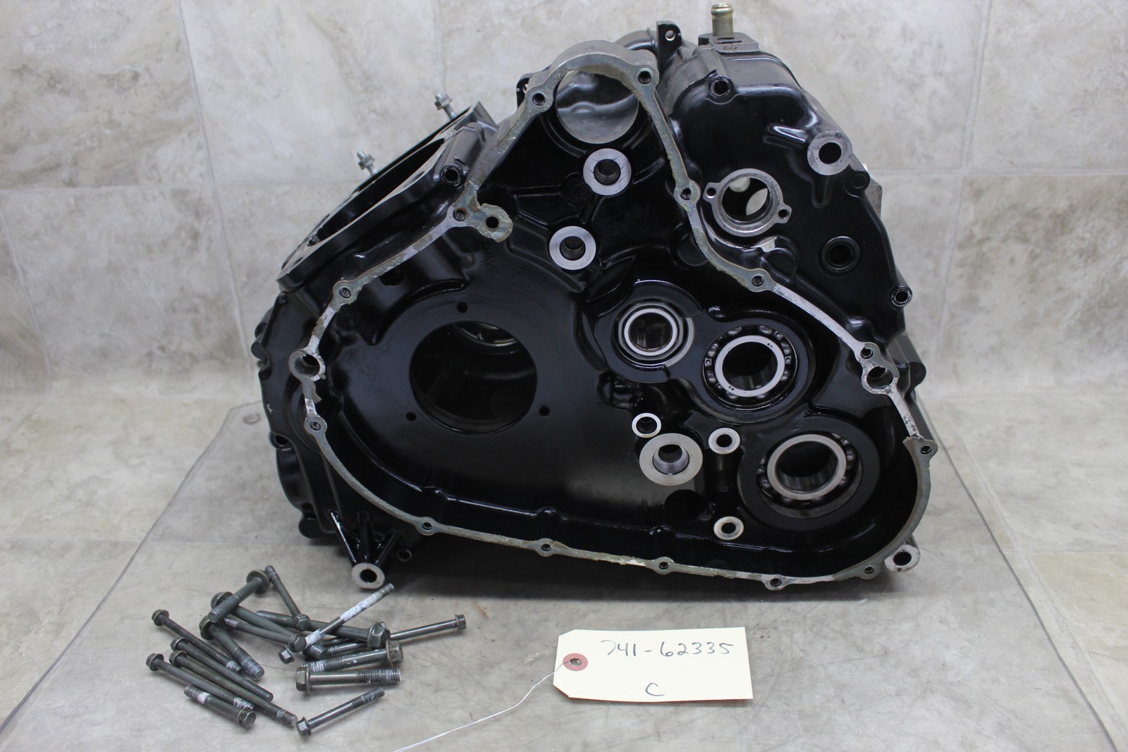 98-02 Suzuki Quadrunner 500 Oem Engine Motor Crankcase Crank Cases Block