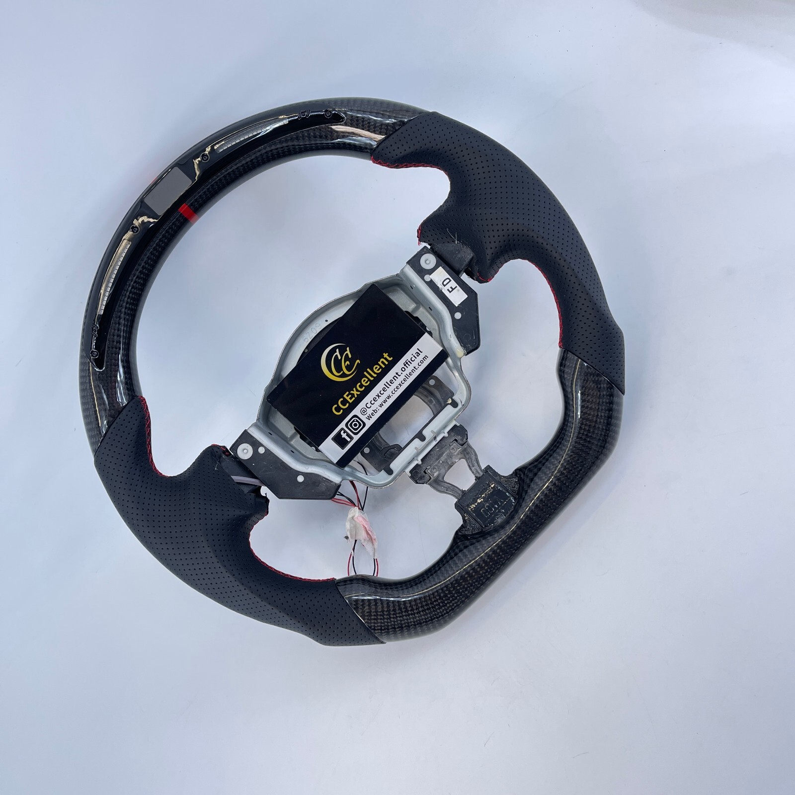 For Nissan 370Z Nismo/Juke/Z34 /Maxima/infiniti real carbon fiber steering wheel