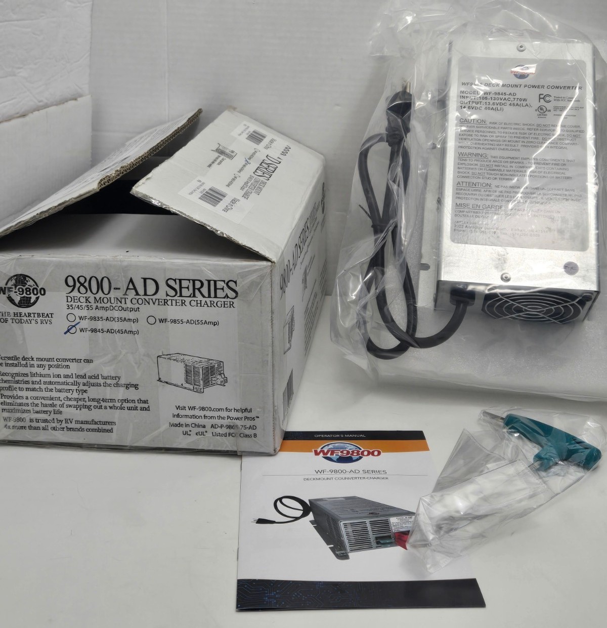 WF-9875-AD 9800-AD Series Deck Mount Converter Charger 45 Amp DC Output RV