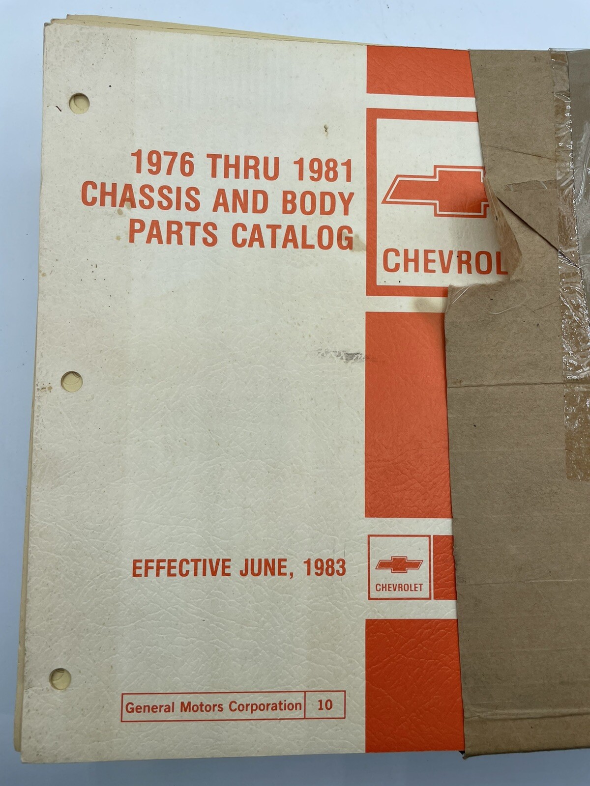 Chevrolet Chassis and Parts Catalog 1976 Thru 1981 Unused