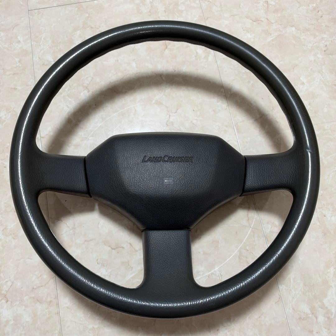 Excellent Toyota Land Cruiser 70 78 Prado OEM Steering Wheel