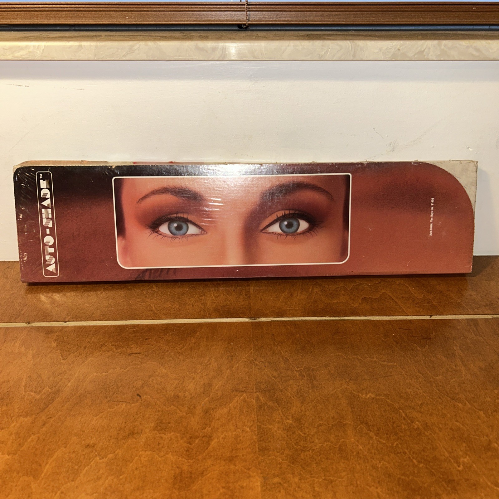 Vintage 1988 Auto-Shade Car Sun Shade New NOS Woman’s Eyes Scene Made in USA Vintage 1988 Auto-Shade Car Sun Shade New NOS Woman’s Eyes Scene Made in USA
