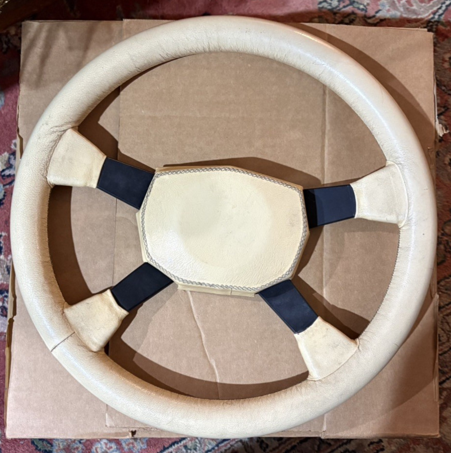 RARE Vintage  Jaguar TWR Leather Steering Wheel IVORY/LIGHT BEIGE & BOSS HUB