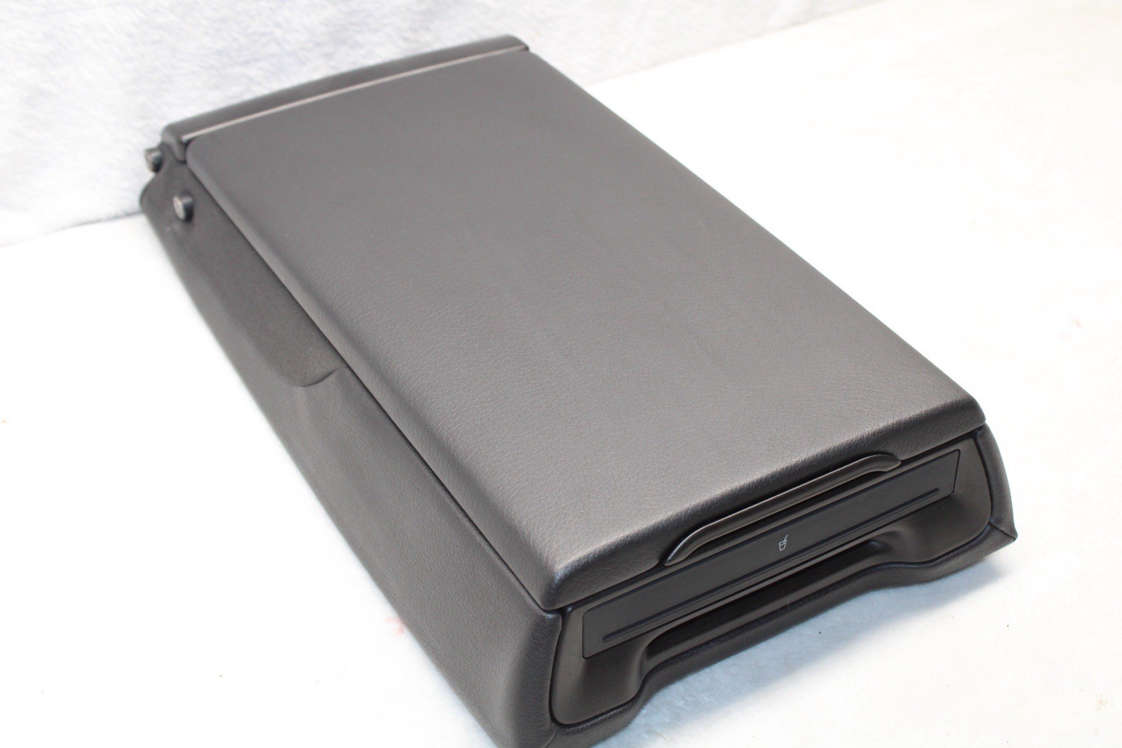 2009-2018 AUDI A4/S4 B8 REAR ARMREST CONSOLE W/CUPHOLDER GENUINE OEM