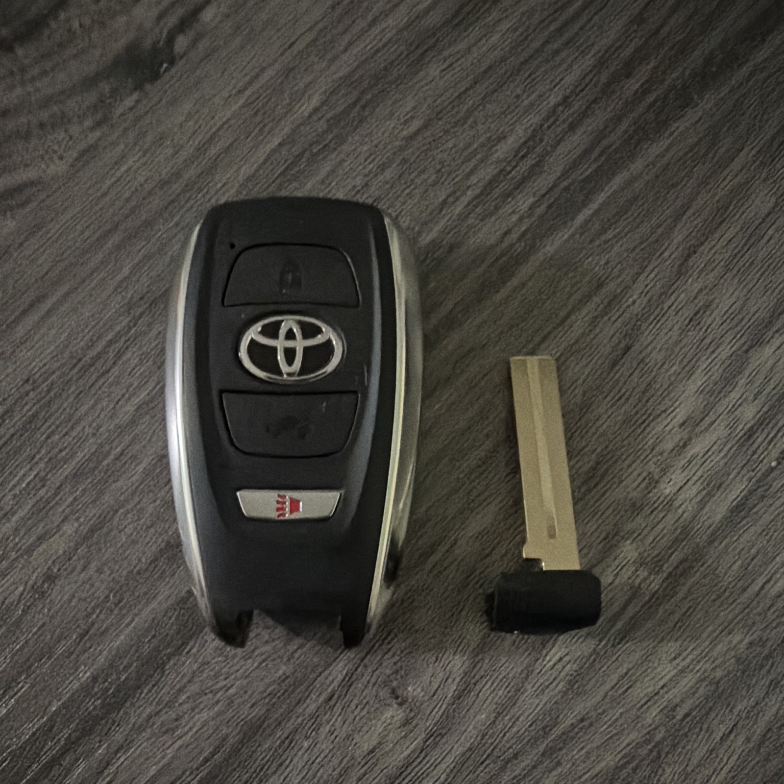 New Toyota B6 Smart Key 22-26 New Toyota B6 Smart Key 22-26