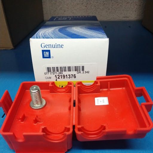 Genuine Hummer H2 Block Bat Pos Cbl Junc (w/1 Bolt) 12191376