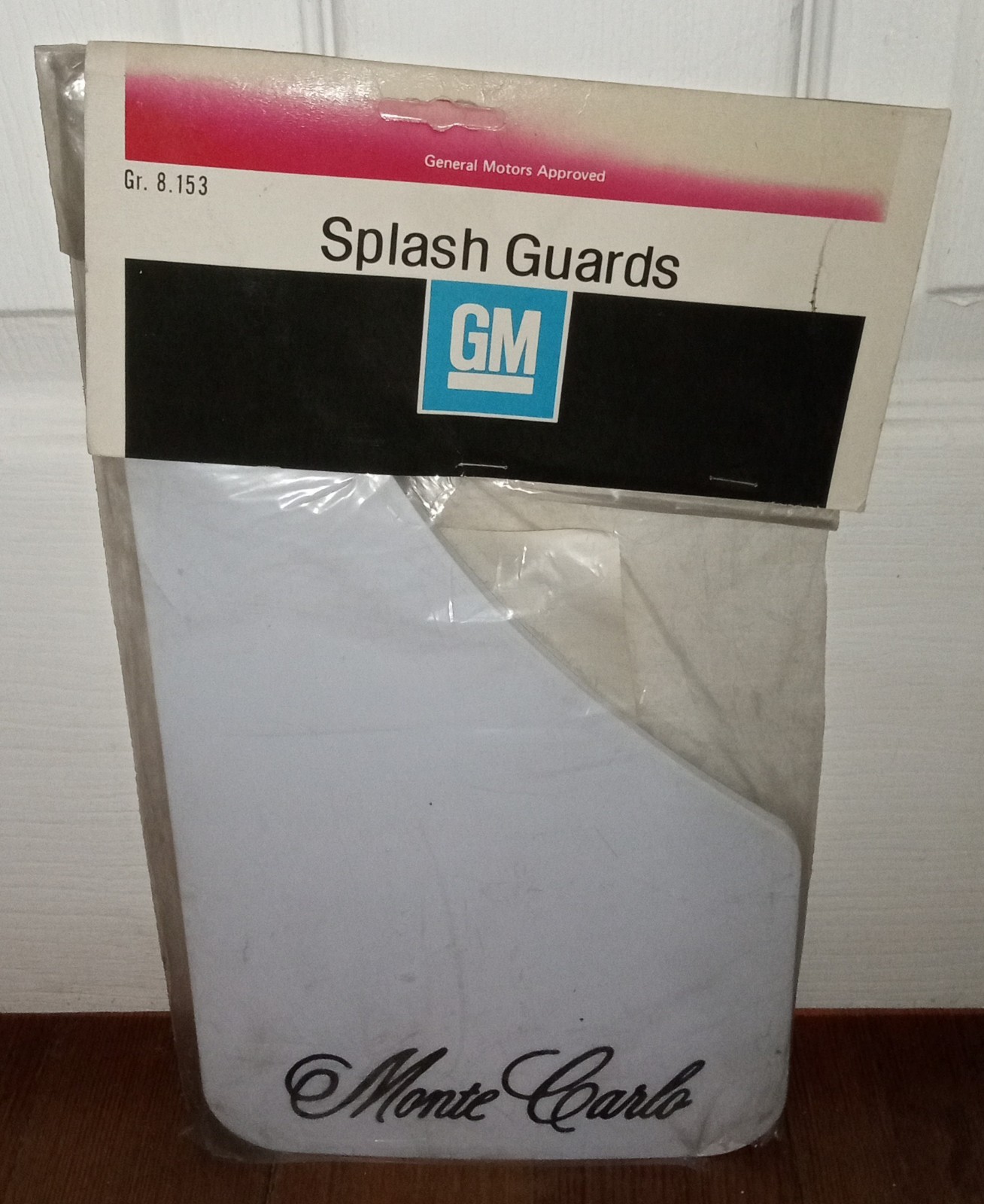 GM Vintage White \ GM Vintage White \