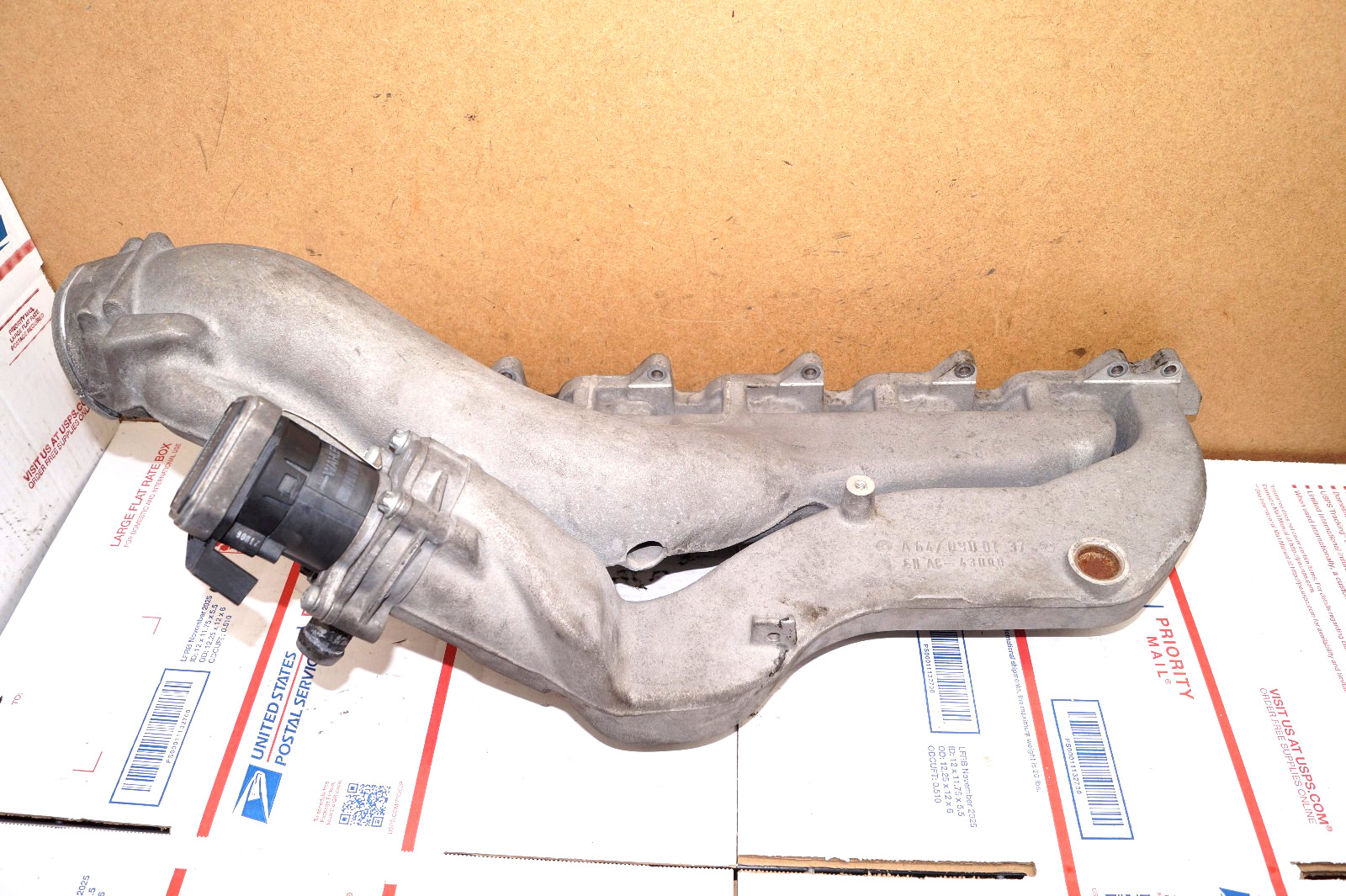 04-06 Mercedes Dodge Sprinter Van T1N Intake Manifold W/EGR Valve Aluminum OEM