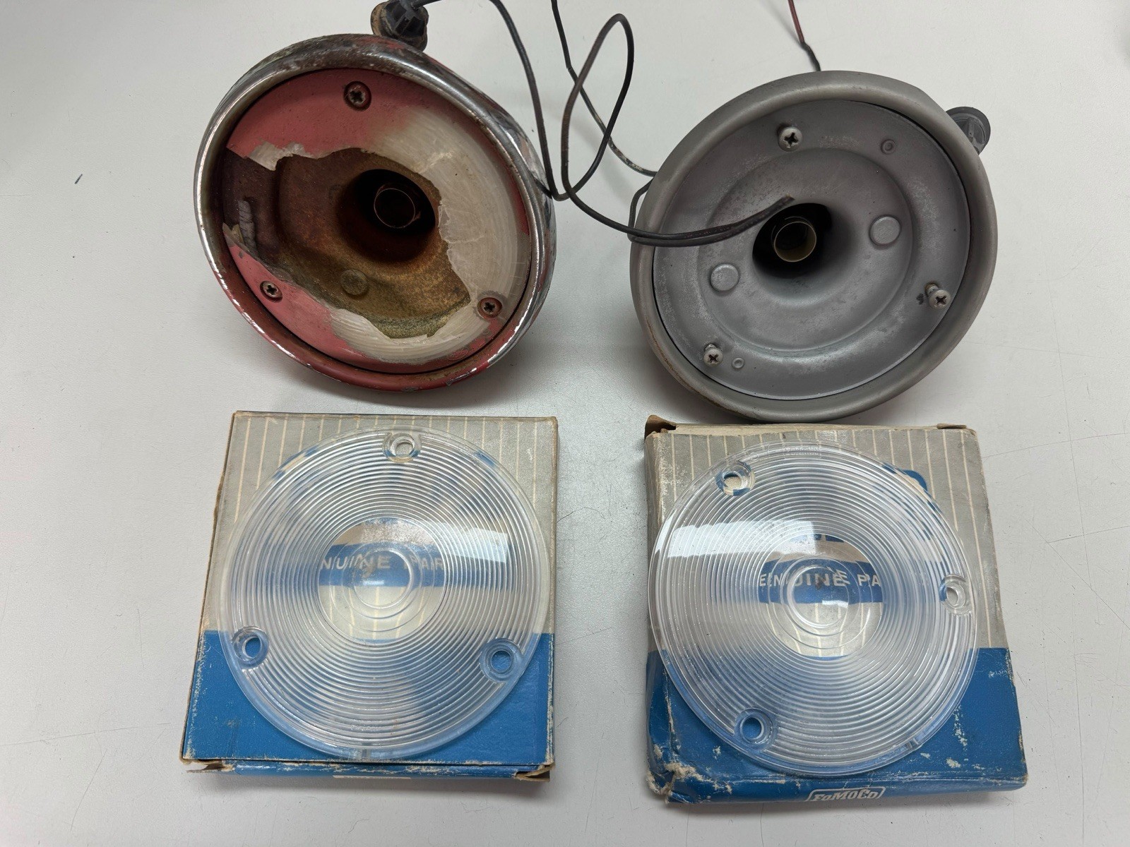 OEM  1957 1958 FORD  PICKUP TRUCK PARKING TURN LAMP PAIR