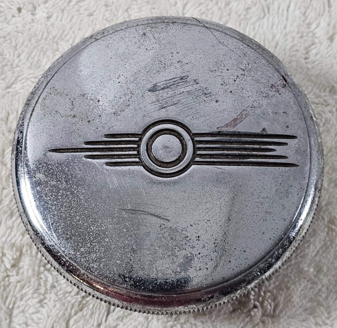 Vintage 1930s Art Deco Winged Speedline Threaded Gas Radiator Cap Rat Rod 3 Inch