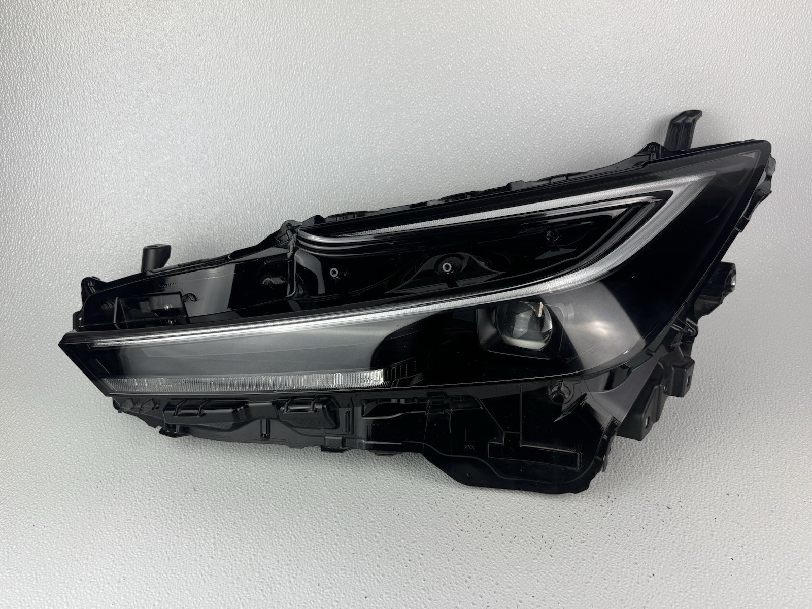 Nice 2023 - 2025 Toyota Prius Left LH Driver Side LED Headlight OEM