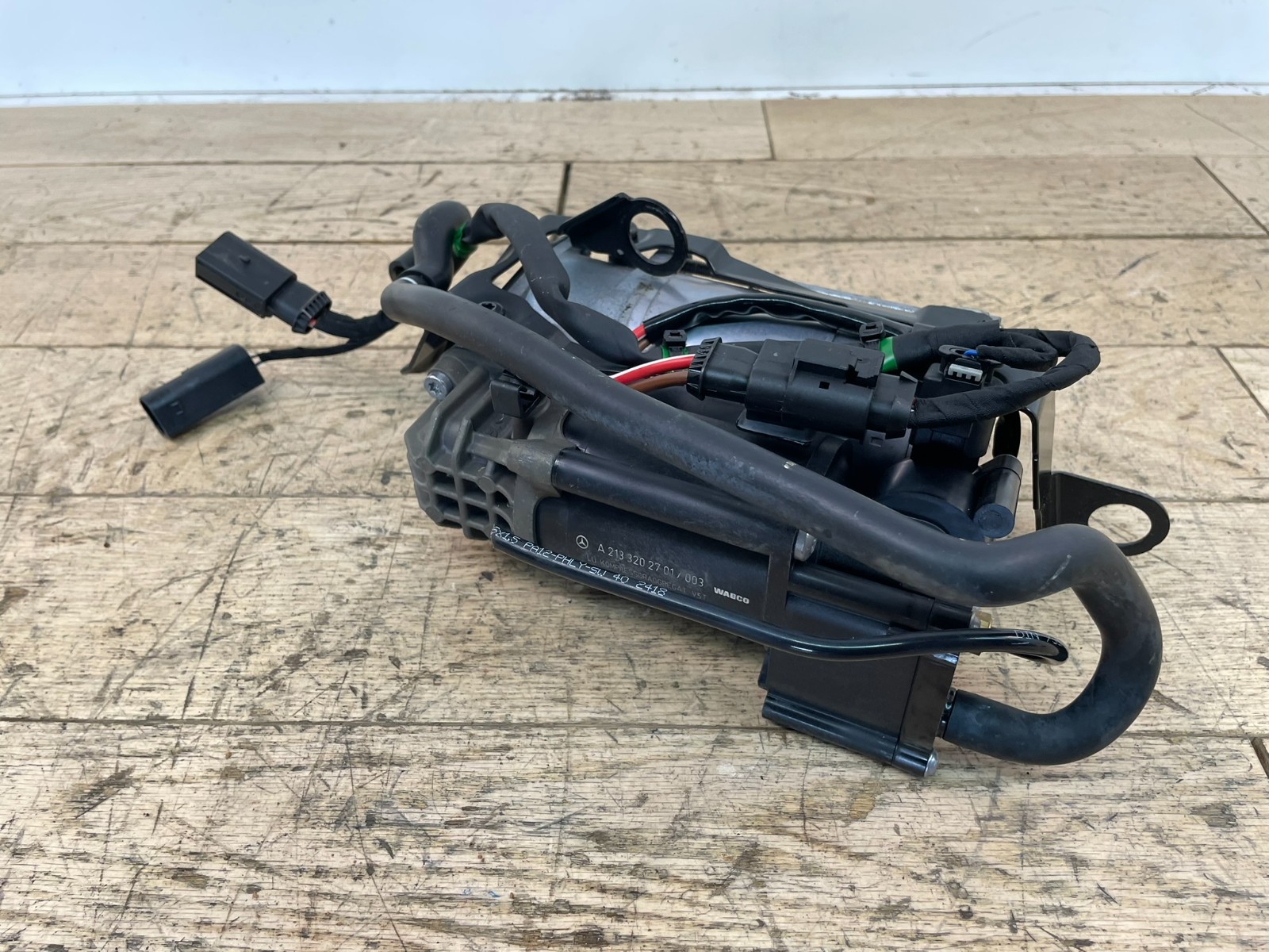 2020 Mercedes GT 63 AMG W290 OEM Air suspension Compressor Pump Assembly #6068
