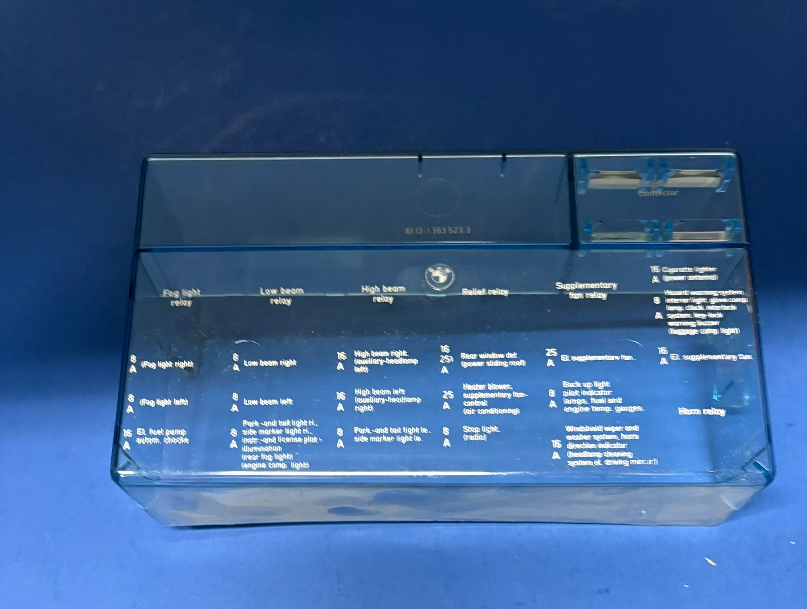 NEW ORIGINAL BMW 61131363523 FUSEBOX COVER FOR E21 320i