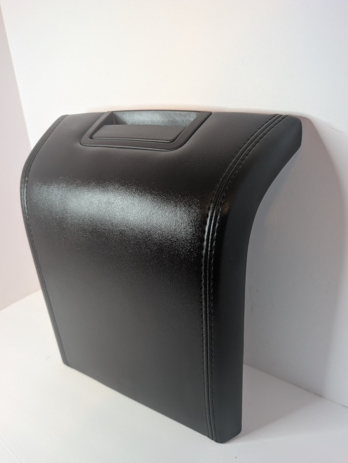 OEM 07–14 Lincoln Navigator Front Center Console Lid Arm Rest Black Leather 