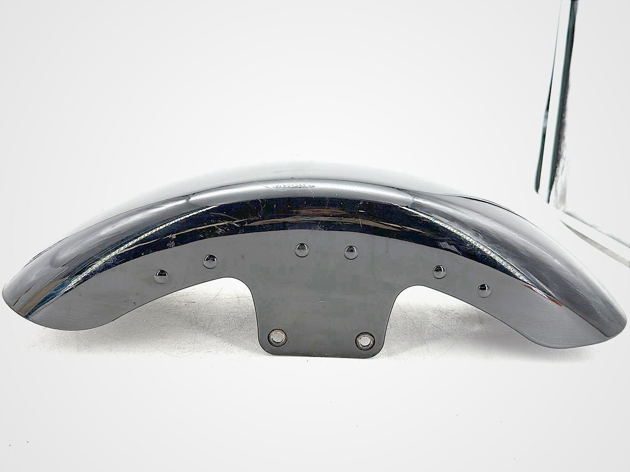 2005 Harley Softail Fat Boy FLSTF OEM Front Wheel Fender Shell Panel 59139-00
