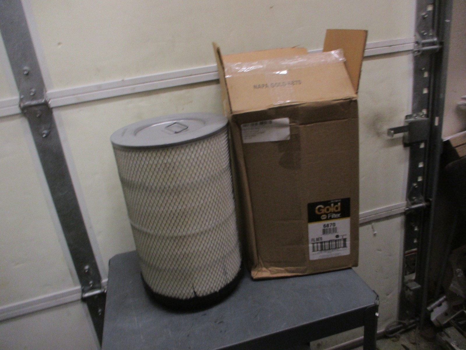OEM Genuine WIX 46870 Air Filter NAPA 6870 OEM Genuine WIX 46870 Air Filter NAPA 6870