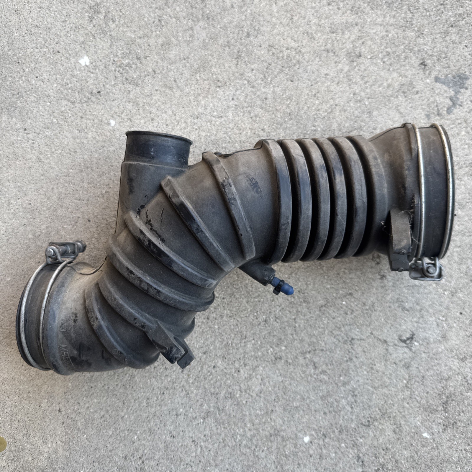2003-2006 Mitsubishi Lancer Evolution Evo 8/9 Turbo Inlet Intake Tube 2003-2006 Mitsubishi Lancer Evolution Evo 8/9 Turbo Inlet Intake Tube