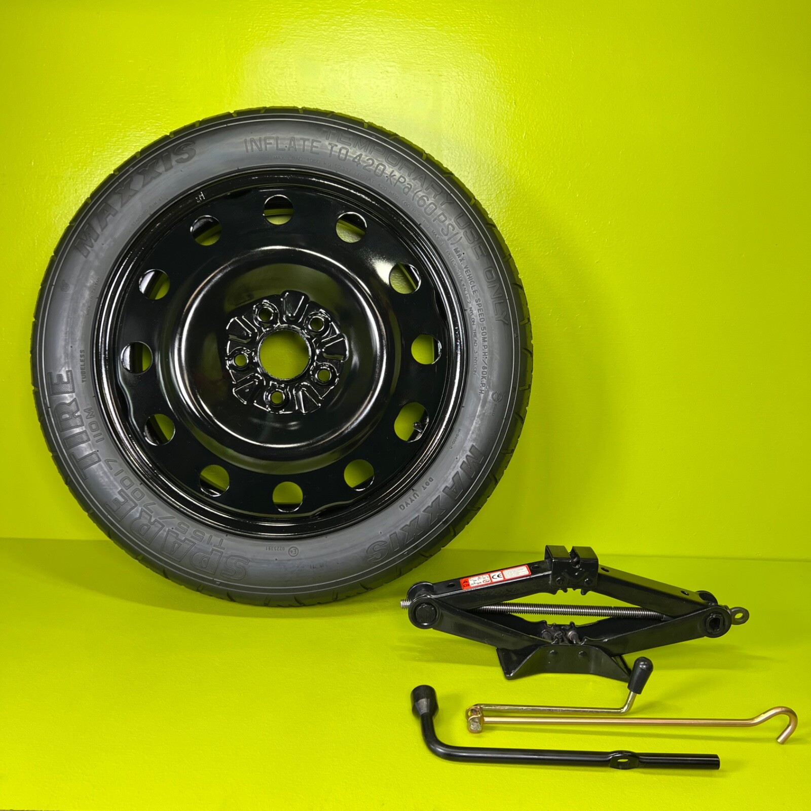 COMPACT SPARE 17