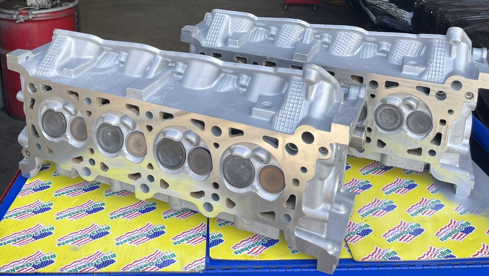 1997-2004 FORD 4.6L 5.4L ENGINE CYLINDER HEAD Pair (Both)Cast# RF-1L2E PI Heads