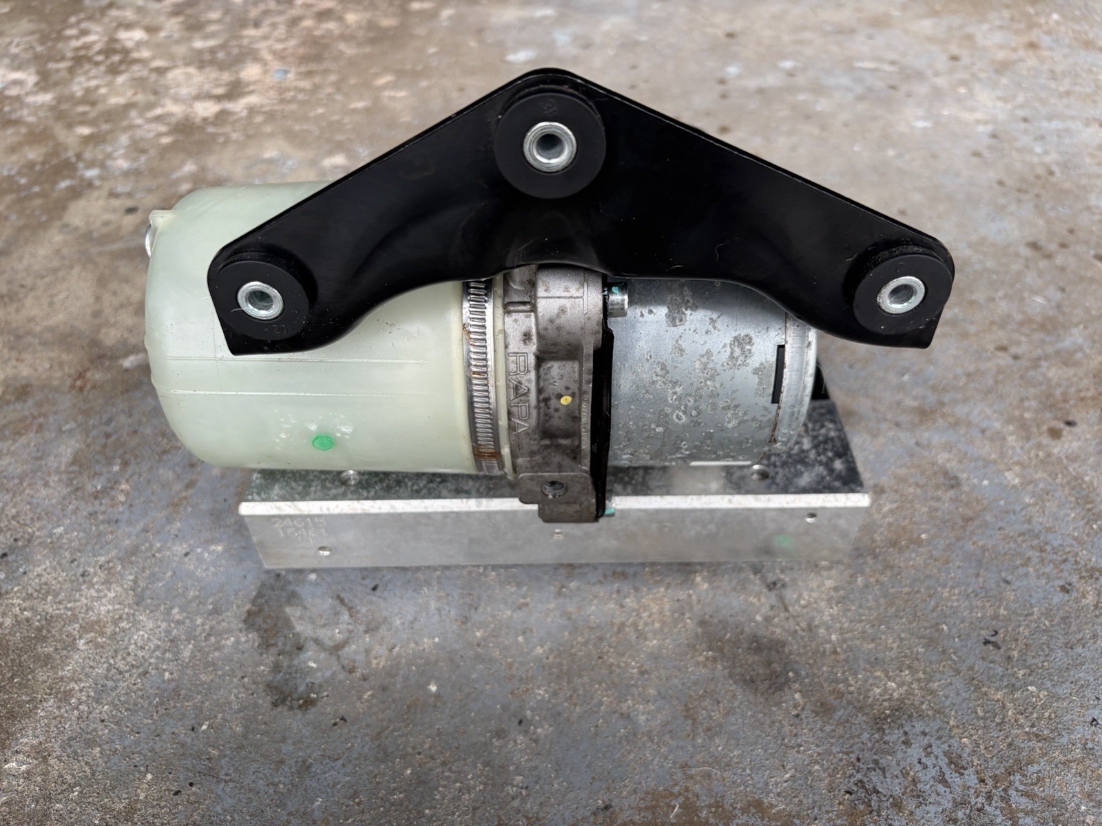 2009-2018 Ferrari California T Convertible Hydraulic Pump 2009-2018 Ferrari California T Convertible Hydraulic Pump