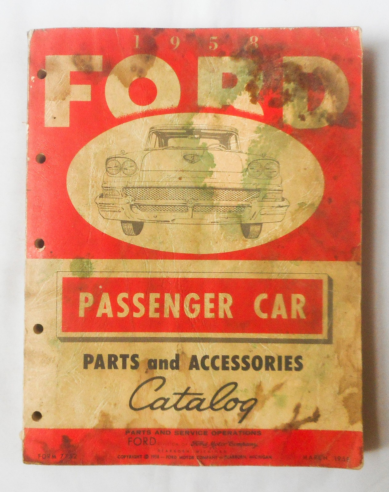 1958 FORD CAR PARTS AND ACCESSORIES PARTS CATALOG MANUAL ALL MODELS ORIGINAL 