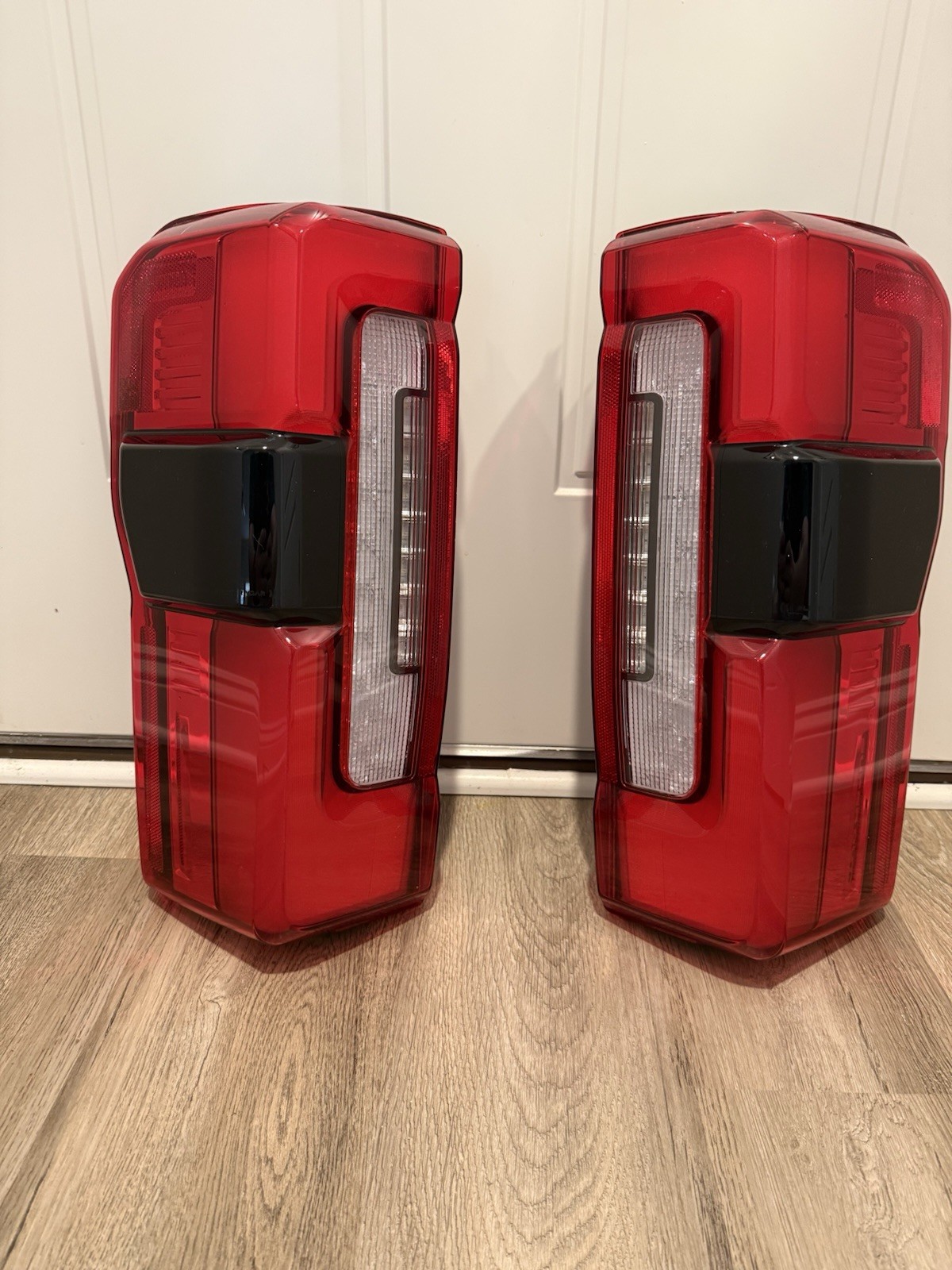 Ford OEM 2023-2025 F-250 Left & Right LED Taillight SET w/BLIS- PC3B-13B504/5-C